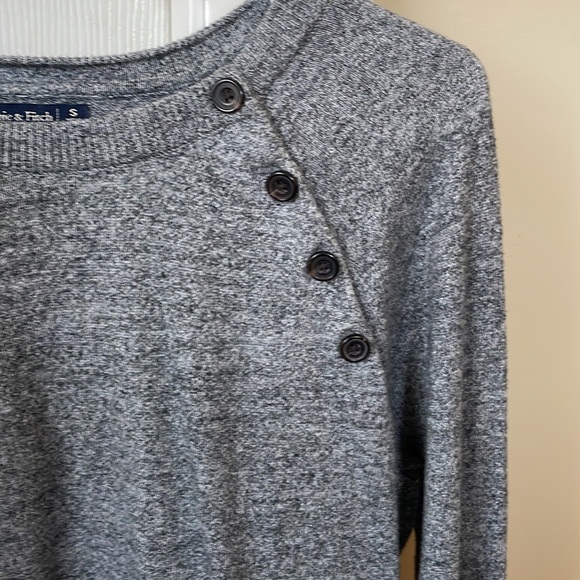 Fall sweater - Picture 2 of 2